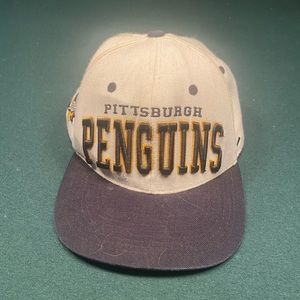 Vintage Pittsburg Penguins Hat